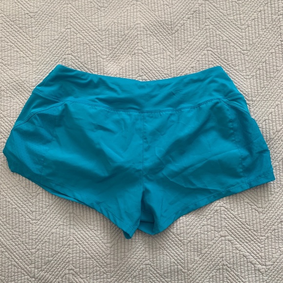 Nike running shorts - Picture 2 of 3